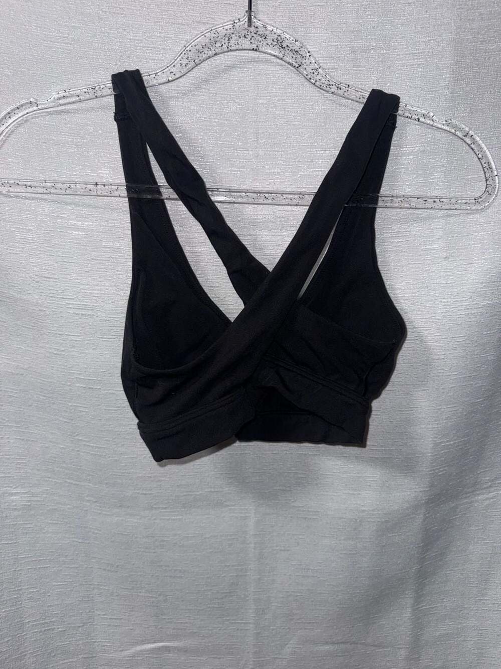 Offline by Aerie Real Me Stretch Medium Support Crossback Sports Bra Black Size - Picture 2 of 3